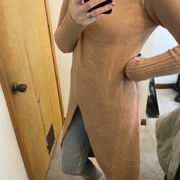 G by Giuliano Black Label Turtleneck Tan Maxi Cross Front Sweater - Picture 2 of 11